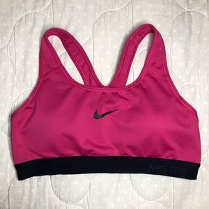 Nike Pro Sports Bra